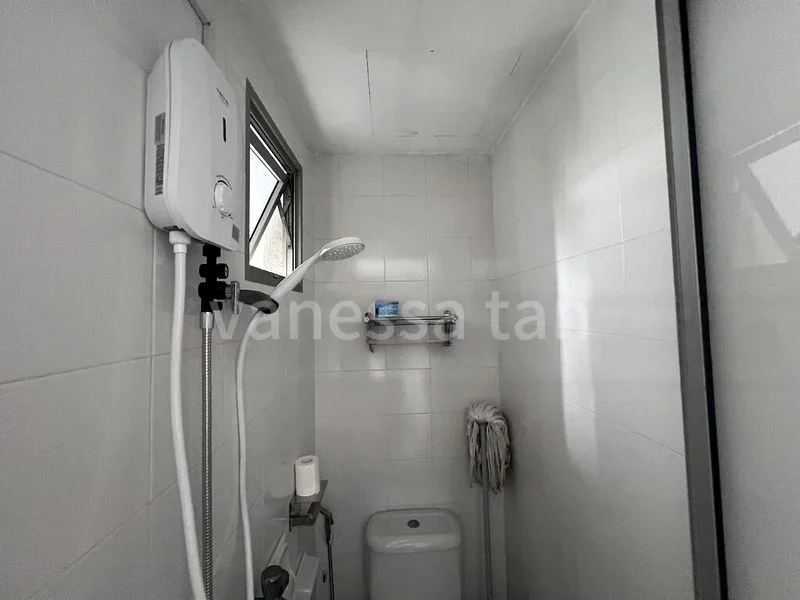 Common Room (Condo) for Rent in  Grandeur 8 - Image 6