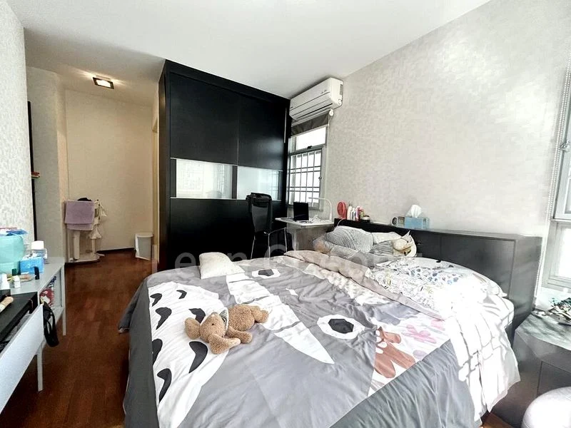 Premium HDB for Sale in 271B Sengkang Central - Image 15
