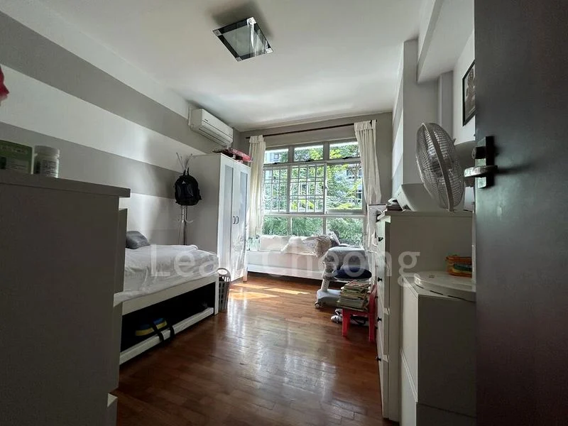 Premium HDB for Sale in 271B Sengkang Central - Image 8