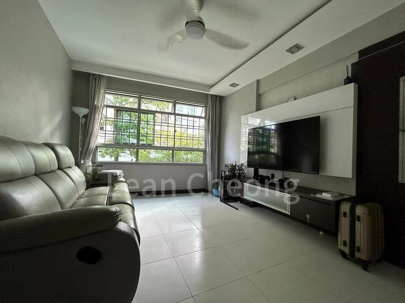 Premium HDB for Sale in 271B Sengkang Central - Image 2