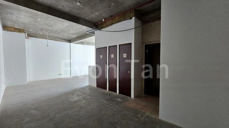 Office for Rent: Shophouse with Lift | Gwaylang Road, between Paya Lebar & Aljunied MRT | Suits Office or Retail - Image 4