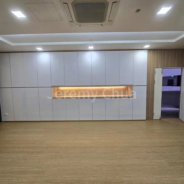 Light Industrial (B1) for Rent: Wcega Tower - Image 9