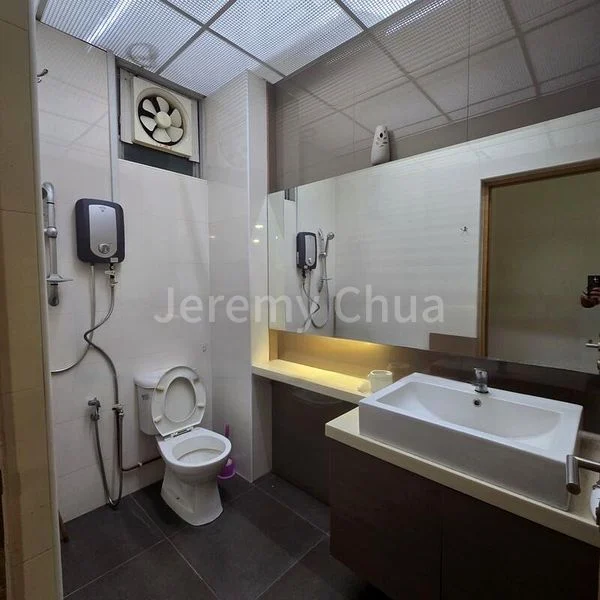 Light Industrial (B1) for Rent: Wcega Tower - Image 14