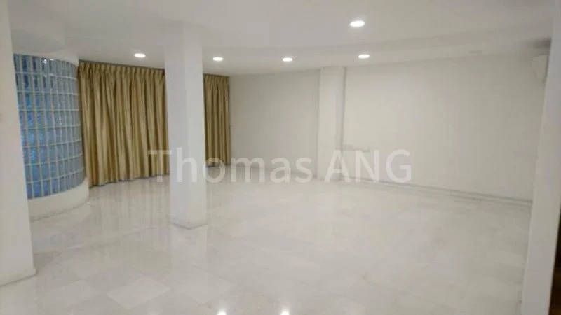6 Bed Semi-Detached House (Landed) for Rent in Ban Guan Park - Image 5