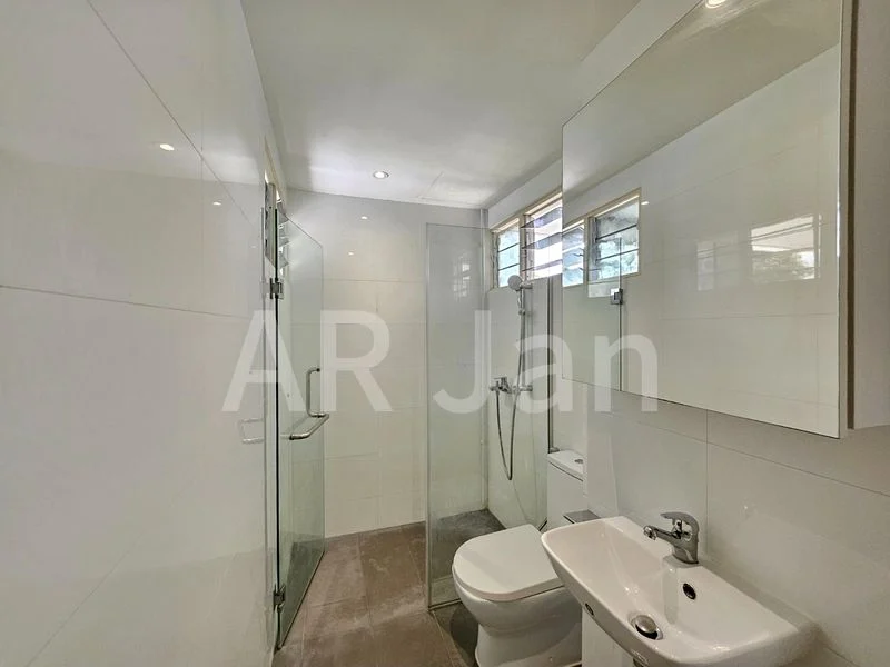 3 Bed Condo for Rent in Chancery Court - Image 10