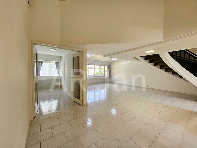 3 Bed Condo for Rent in Chancery Court - Image 4
