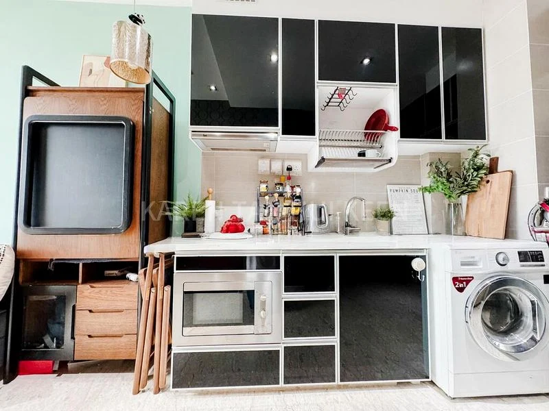 1 Bed Condo for Sale in  Cardiff Residence - Image 13