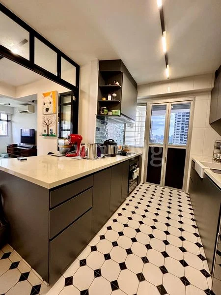 4 Room (4A) HDB for Sale in  105A Depot Road - Image 6