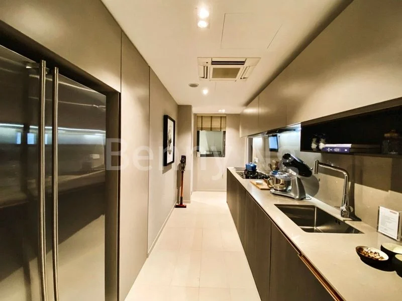 5 Bed Condo for Sale in  JadeScape - Image 14