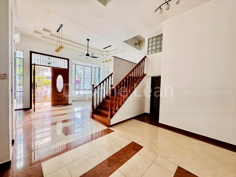 4 Bed Terraced House (Landed) for Rent in  Cambridge Road - Image 1