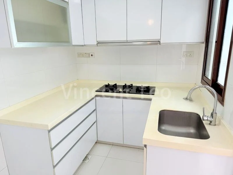 4 Bed Apartment (Condo) for Rent in  Coastal View Residences - Image 5