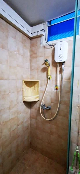 Master Room (Condo) for Rent in  Lorong 9 Geylang - Image 3