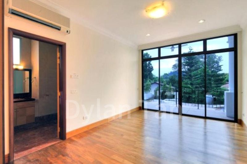 6 Bed Bungalow (Landed) for Rent in  Villas Holland - Image 2