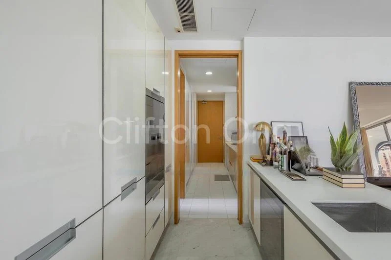 3 Bed Condo for Sale in Paterson Suites - Image 18