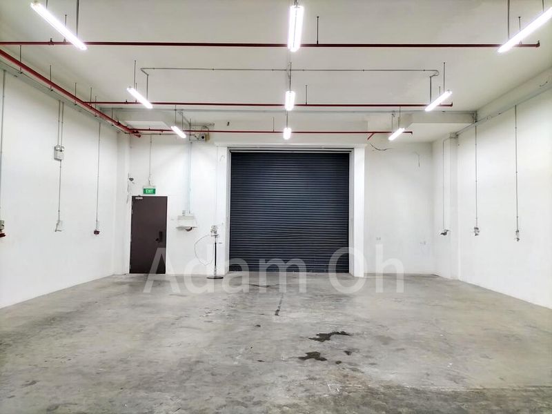 Light Industrial (B1) for Rent: Woodlands Horizon - Image 1