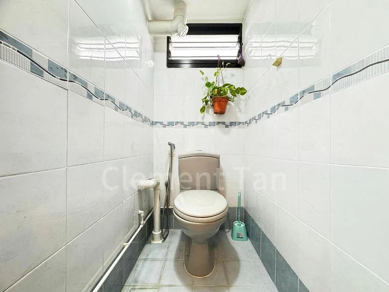 3 Room (3I) HDB for Sale in  19 Ghim Moh Road - Image 8
