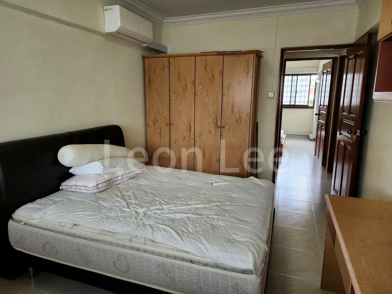 Common Room (HDB) for Rent in  411 Jurong West Street 42 - Image 5