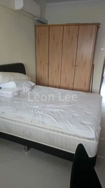 Common Room (HDB) for Rent in  411 Jurong West Street 42 - Image 3