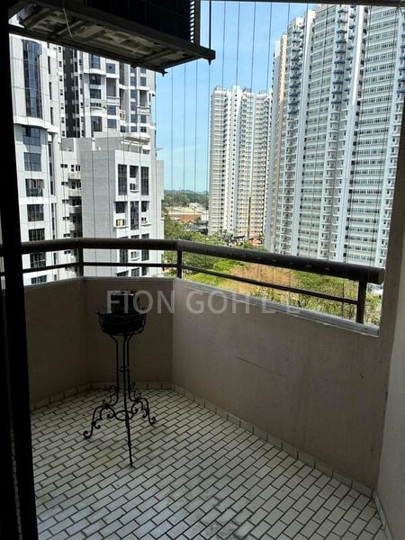 2 Bed Condo for Rent in  Bayshore Park - Image 4