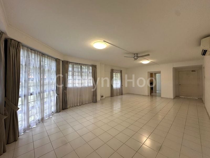 4 Bed Condo for Rent in  Parkway View - Image 3