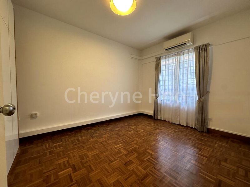 4 Bed Condo for Rent in  Parkway View - Image 11