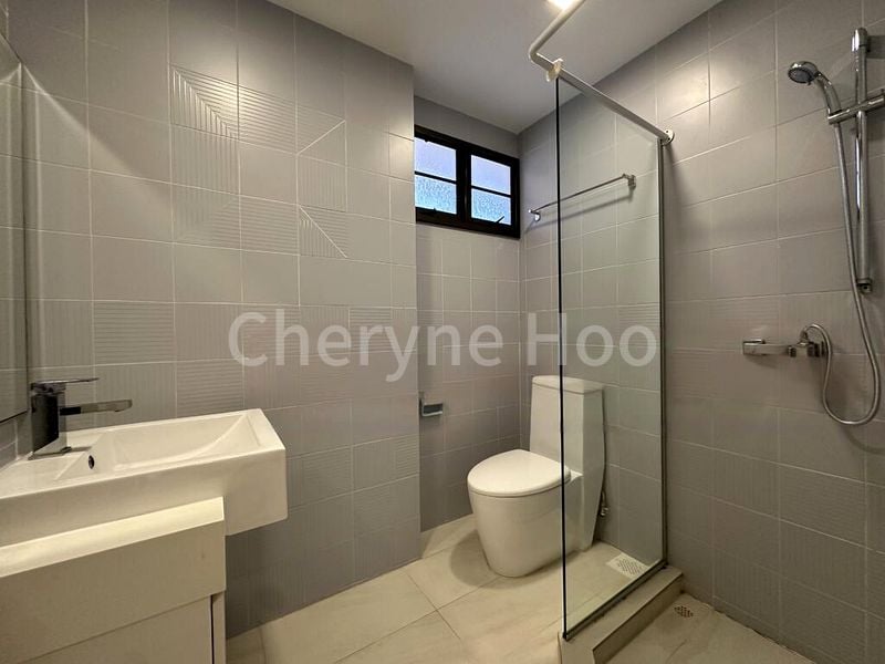 4 Bed Condo for Rent in  Parkway View - Image 10