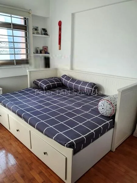 Common Room (HDB) for Rent in  162B Punggol Central - Image 2