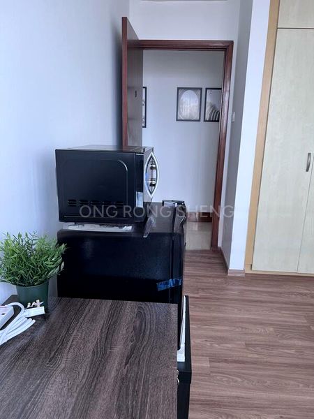 Common Room (Condo) for Rent in  Sunhaven - Image 2