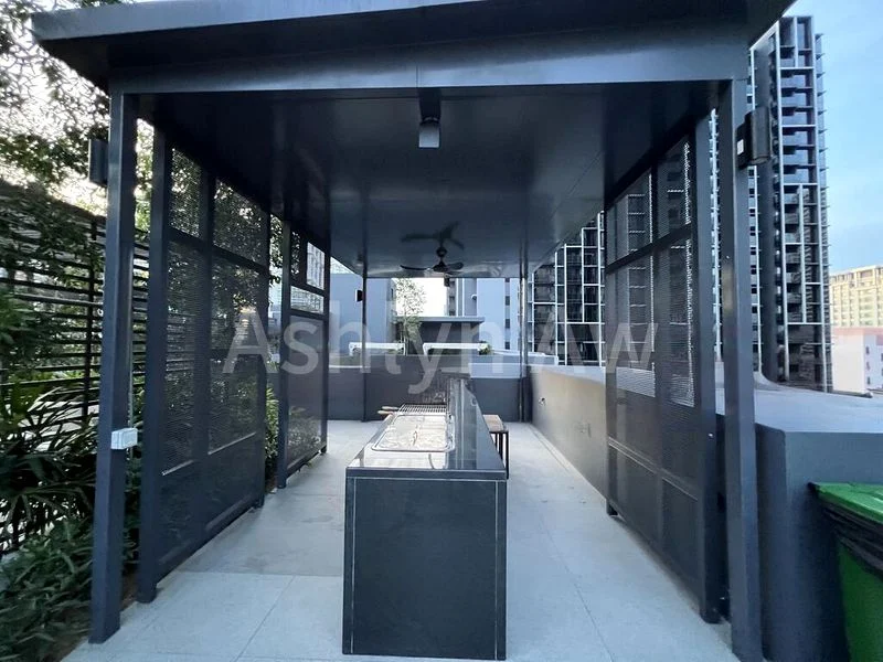 2 Bed Condo for Sale in  The M - Image 5