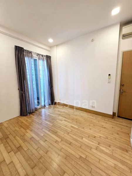 4+1 Bed Condo for Rent in  Palm Spring - Image 7