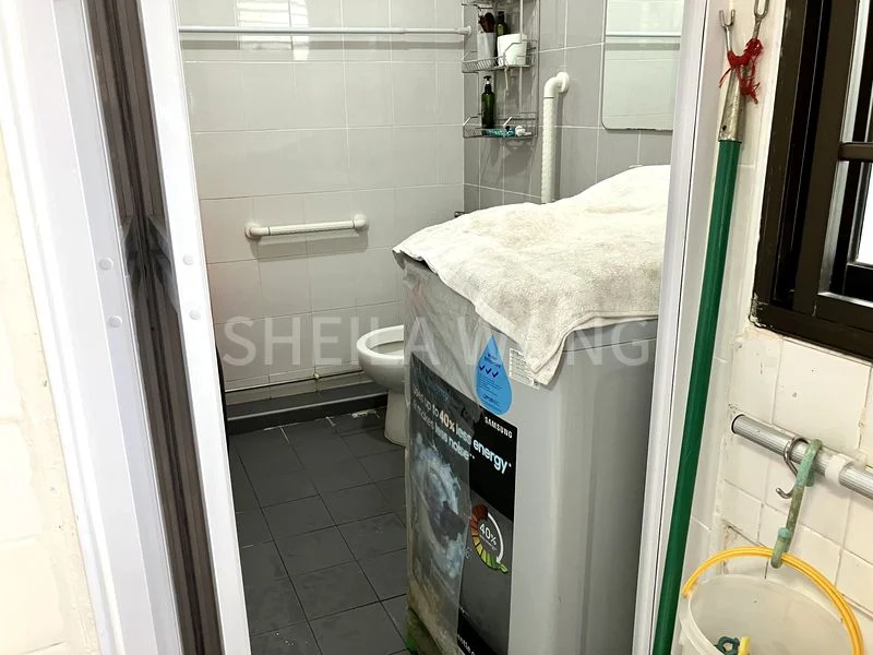 Common Room (HDB) for Rent in  117 Bukit Batok West Avenue 6 - Image 5