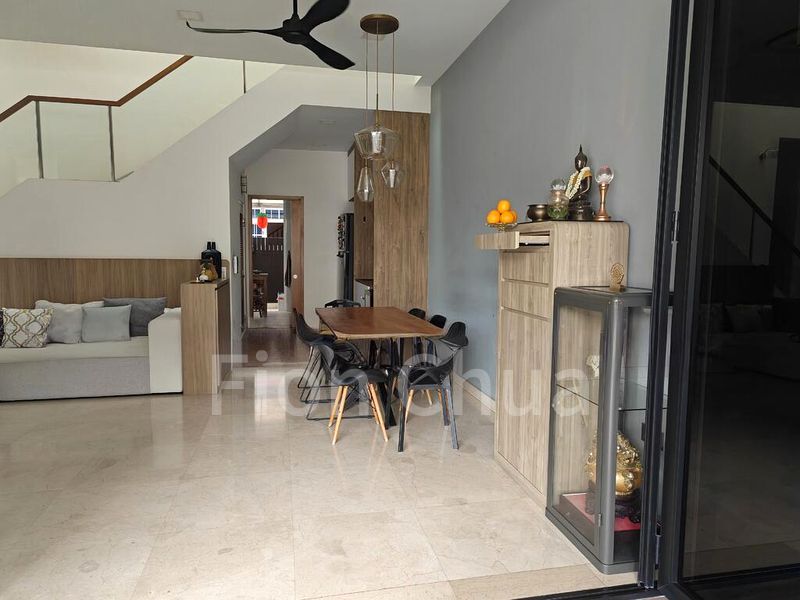 5 Bed Terraced House (Landed) for Sale in  Rosyth Road - Image 16