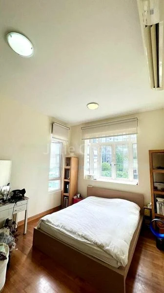 3 Bed Apartment (Condo) for Sale in  Robertson 100 - Image 15