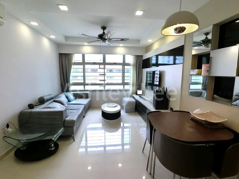 4 Room (4A) HDB for Sale in  18D Holland Drive - Image 1