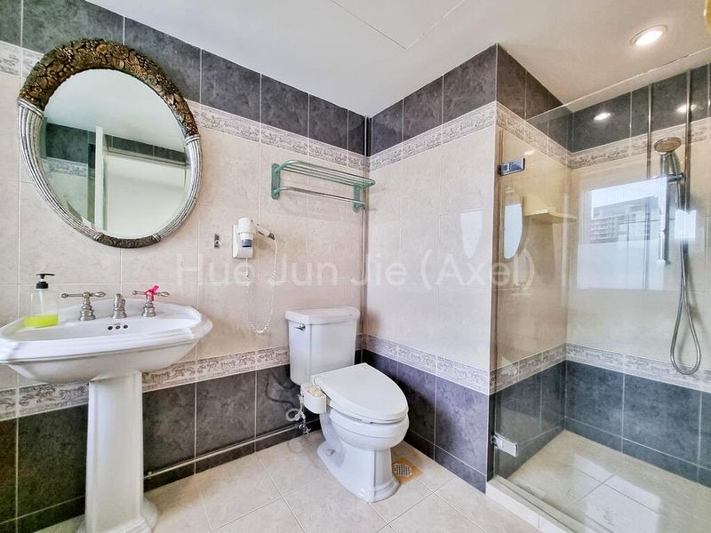 4 Bed Apartment (Condo) for Sale in Cairnhill Plaza - Image 6