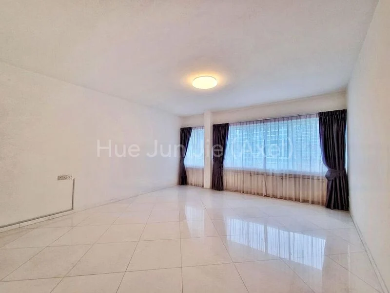 4 Bed Apartment (Condo) for Sale in Cairnhill Plaza - Image 2