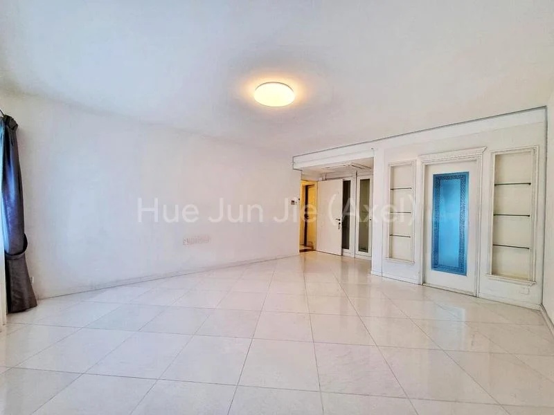 4 Bed Apartment (Condo) for Sale in Cairnhill Plaza - Image 3