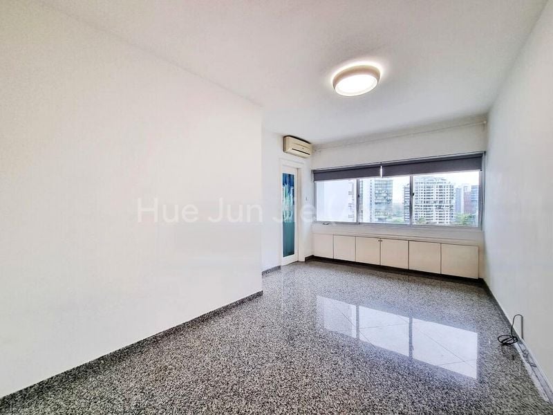 4 Bed Apartment (Condo) for Sale in Cairnhill Plaza - Image 7