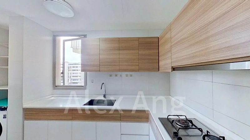 3 Bed Executive Condo for Rent in  Sea Horizon - Image 12