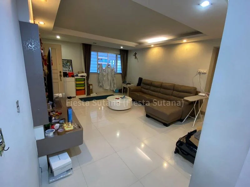 Common Room (HDB) for Rent in  332 Clementi Avenue 2 - Image 5