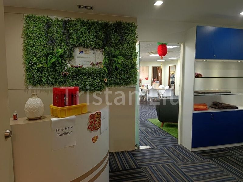 Office for Rent: International Plaza - Image 2