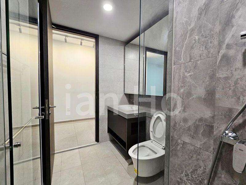 1 Bed Condo for Rent in  Parc Clematis - Image 6