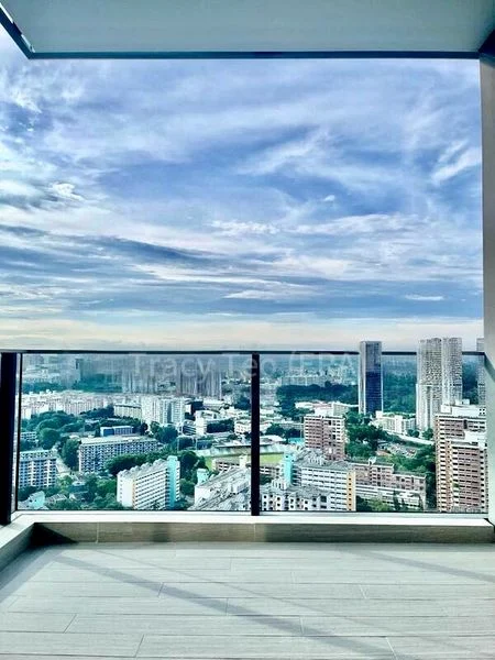 2 Bed Condo for Rent in  Stirling Residences - Image 6