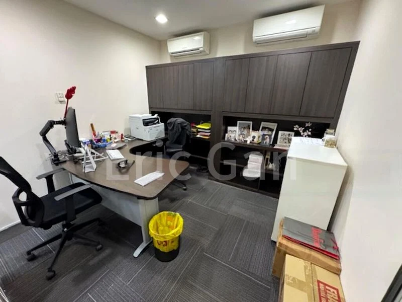 Light Industrial (B1) for Rent: Focus One - Image 10