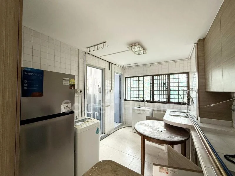 3 Room (3I) HDB for Rent in 57 New Upper Changi Road - Image 3