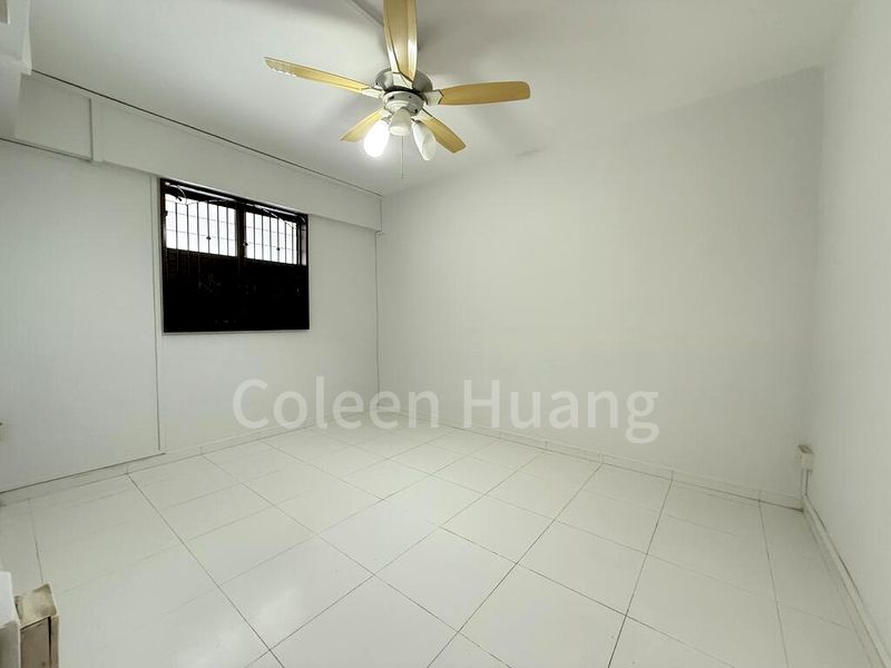3 Room (3I) HDB for Rent in 57 New Upper Changi Road - Image 5