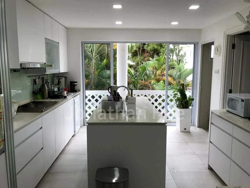 5 Bed Corner Terrace (Landed) for Sale in  Banyan Park - Image 2