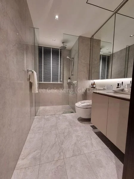 4 Bed Executive Condo for Sale in Tenet - Image 7