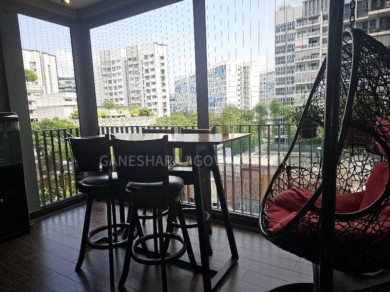 3 Bed Executive Condo for Sale in  Twin Fountains - Image 2