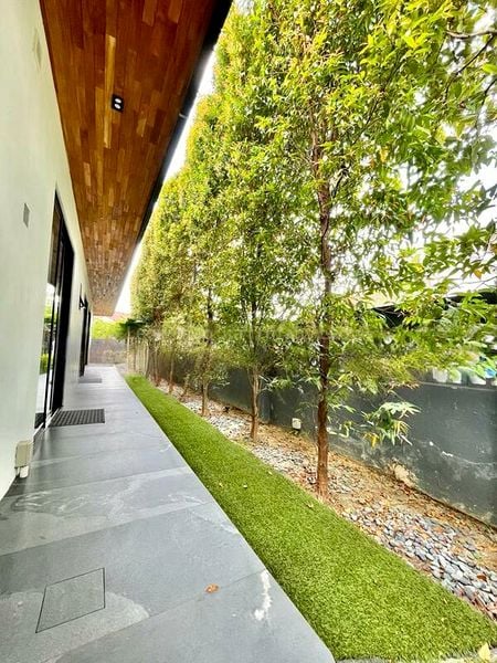 8 Bed Bungalow (Landed) for Rent in  Chuan Garden - Image 14